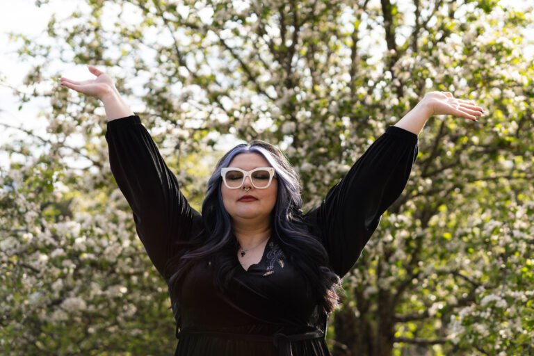 Content Marketing Mentor - Marketing Mentorship - Sammie McPhail High Priestess Path